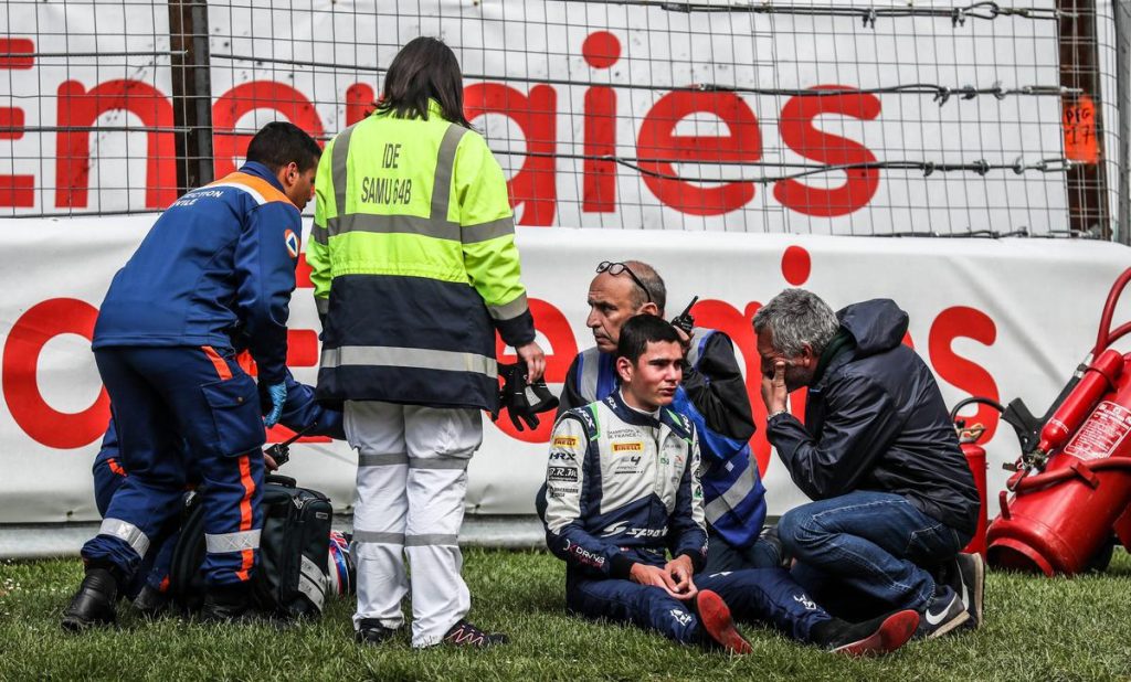 Secours sur piste Secours sur piste